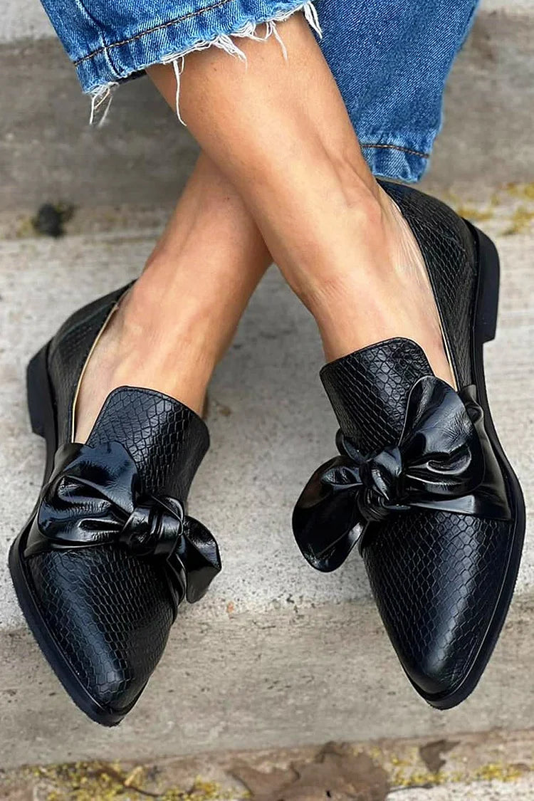 Monroe | Black Loafer with Shiny Bow