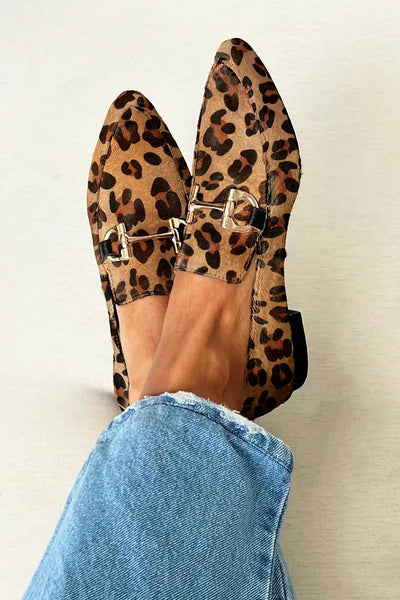 Elara | Loafer with Metallic Detail