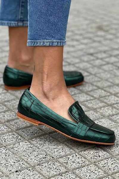 Vivienne | Crocodile Effect Loafer