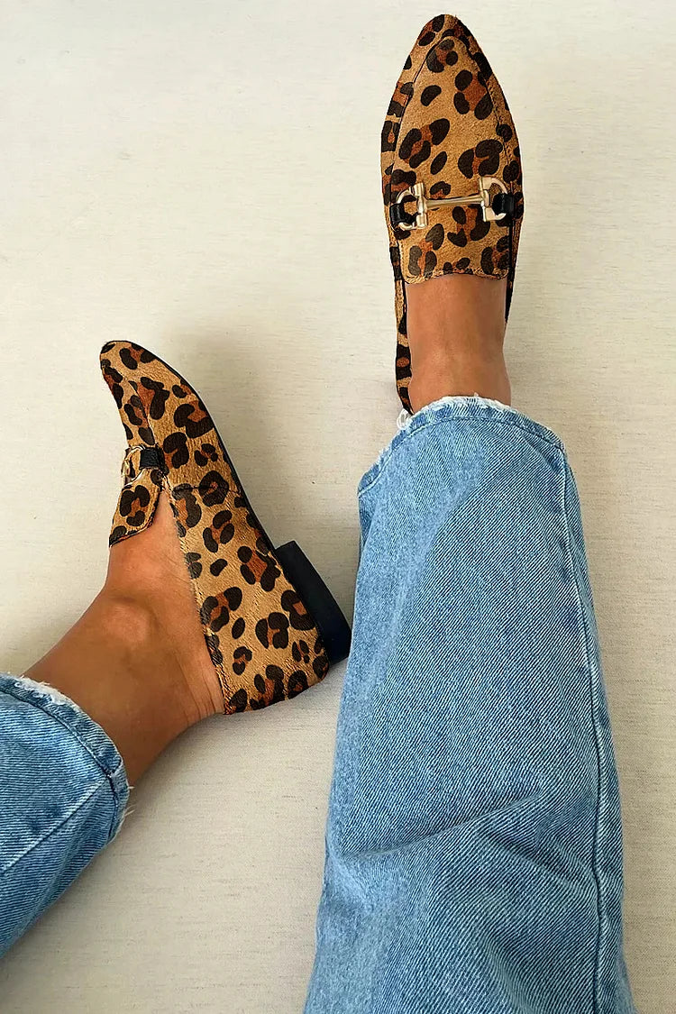 Elara | Loafer with Metallic Detail