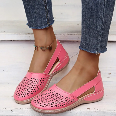 Carmine | Orthopedic Wedge Flats