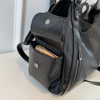 Scarlett Grace | Chic Shoulder Bag