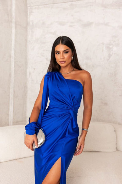 Vivienne | Sleek Slim Fit Evening Dress