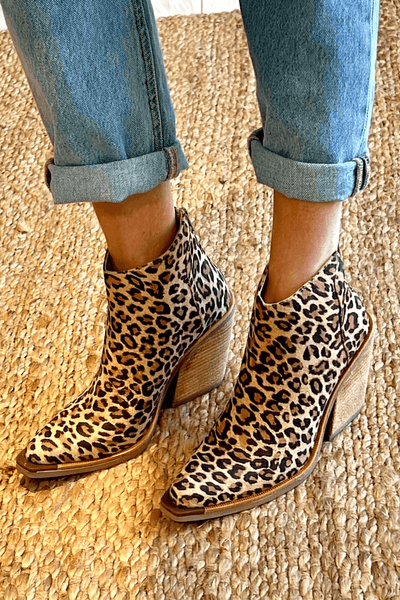 Raven | Pointed Toe Cowboy Boots