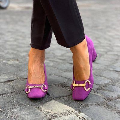 Celeste | Elegant Pumps with Gold Detail