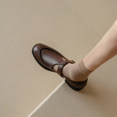 Belliora | Retro Low Heel Strap Shoes