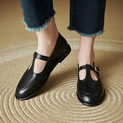 Selvana | Low Heeled T-Strap Pumps