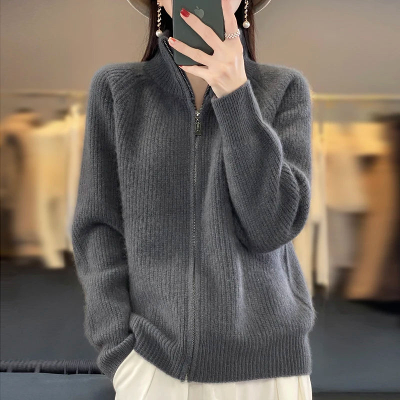 Woolora | Women’s Merino Wool Semi-Turtleneck Sweater
