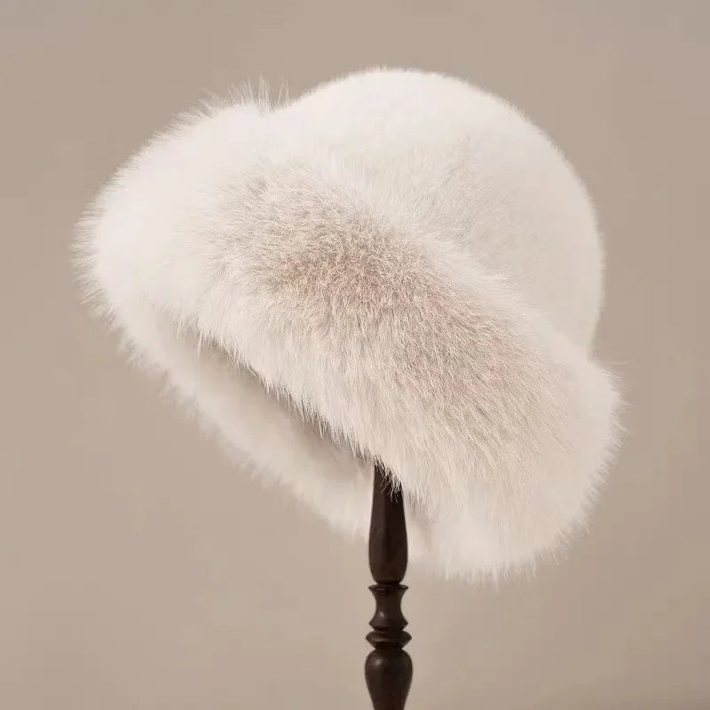 Glacia | Ladies Mongolian Cap