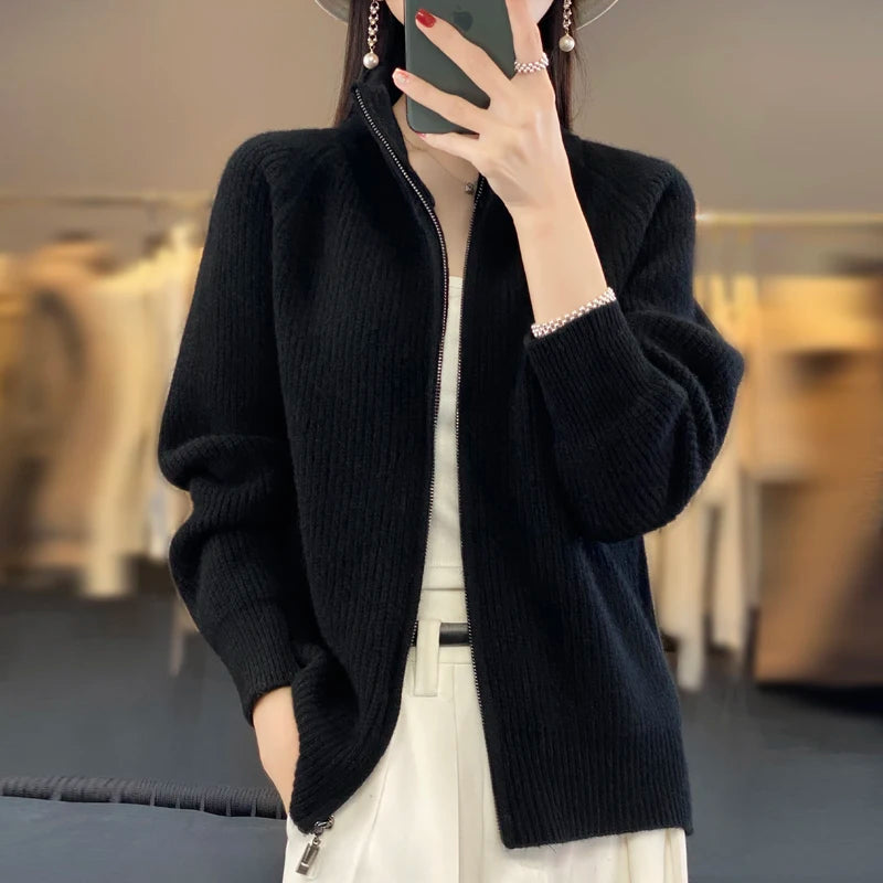 Woolora | Women’s Merino Wool Semi-Turtleneck Sweater
