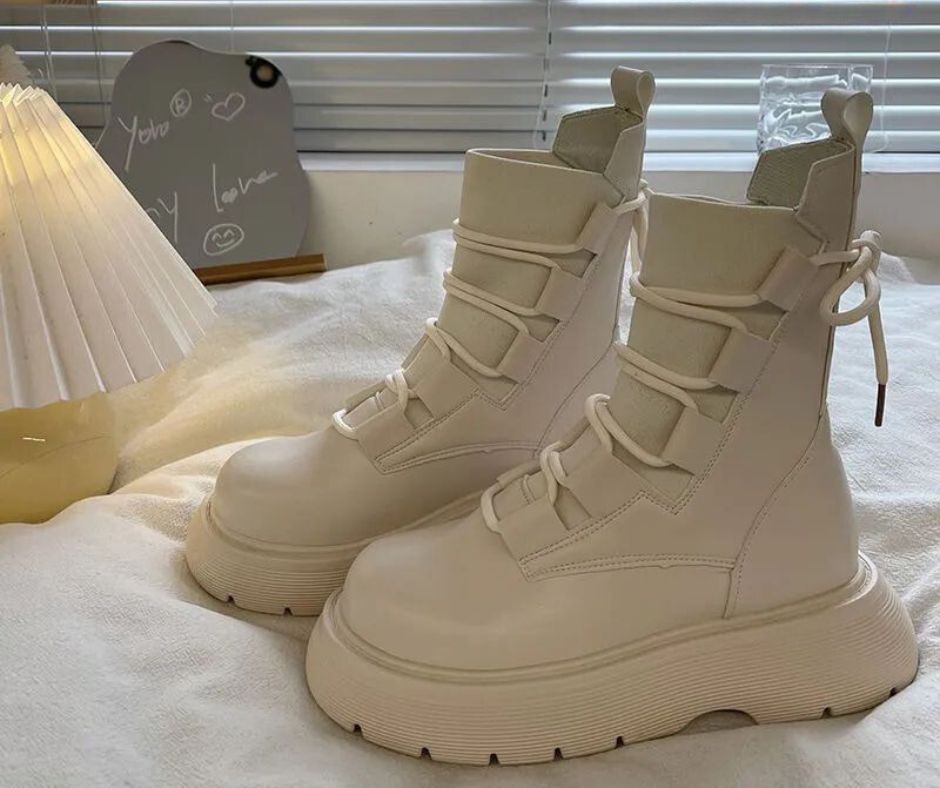 CASSIDY | Chic Cold-Weather Boots