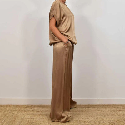 Camila | Two-Piece Relaxed Set