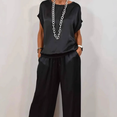Camila | Two-Piece Relaxed Set